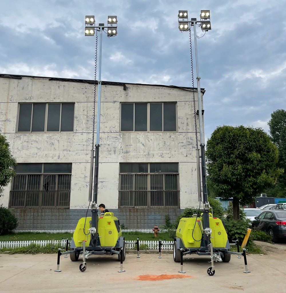 持續(xù)交貨中！山東思拓瑞克20臺(tái)9米移動(dòng)照明燈車陸續(xù)發(fā)貨發(fā)往蒙古國(guó)