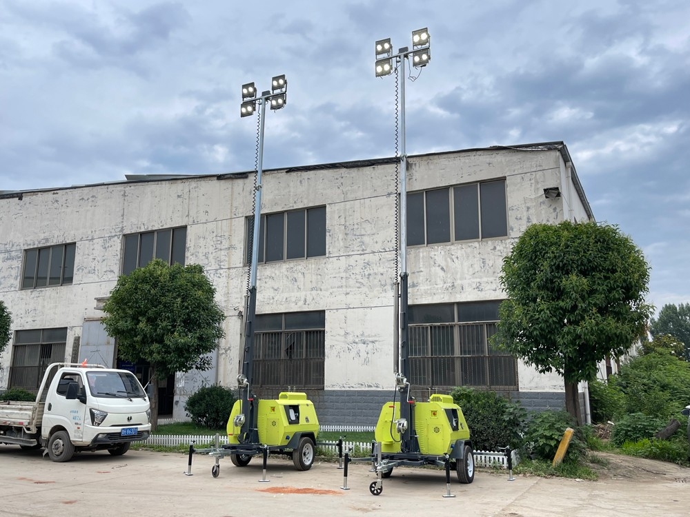 持續交貨中！山東思拓瑞克20臺9米移動照明燈車陸續發貨發往蒙古國