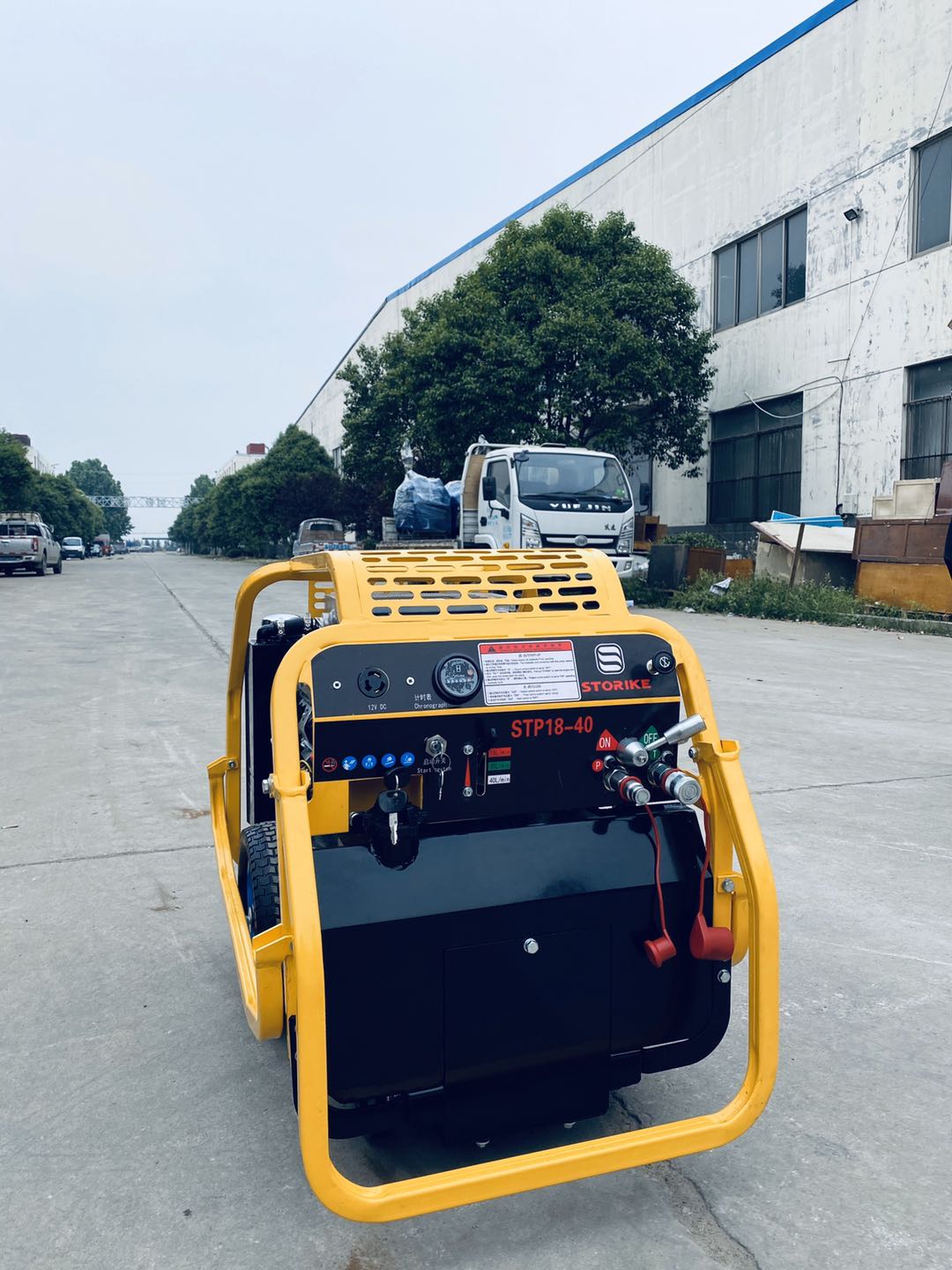 23馬力液壓動(dòng)力站使用時(shí)要留心什么？